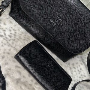 Tory Burch matching purse and wallet